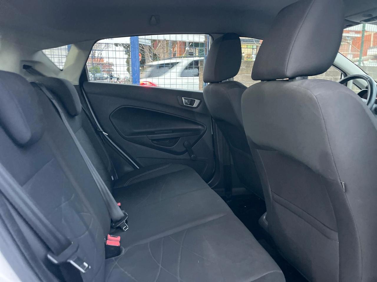 Ford Fiesta 1.4 5p. Bz.- GPL Titanium