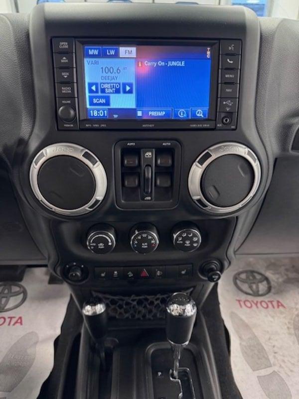 Jeep Wrangler 2.8 CRD Unlimited Sahara Auto