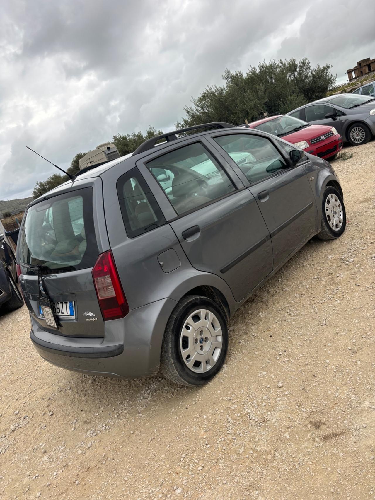 Fiat Idea 1.3 Multijet 16V Active