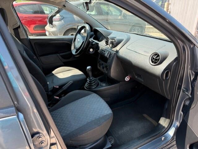 Ford Fiesta 1.2 16V 5p. Zetec