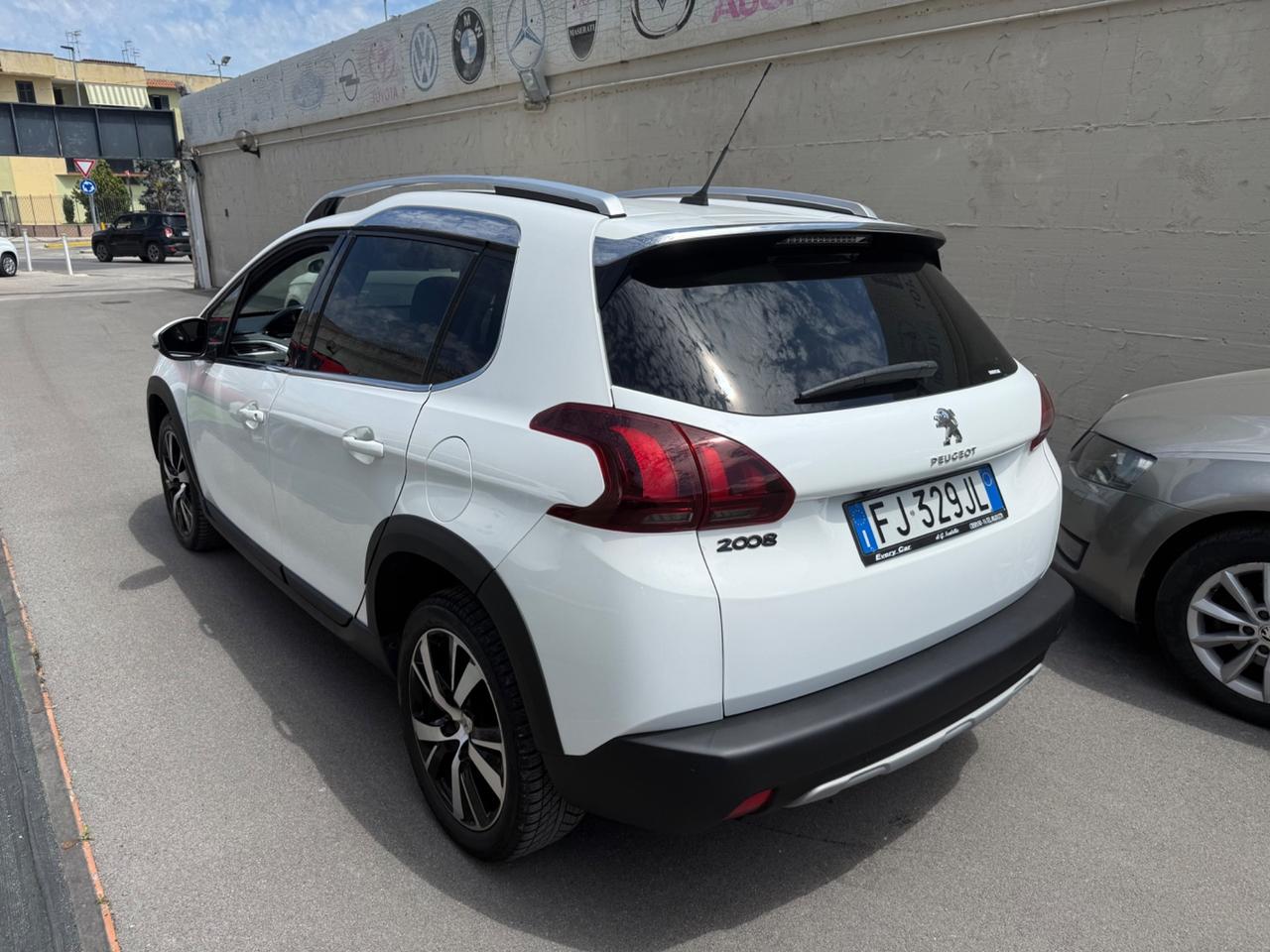 Peugeot 2008 1.6diesel GT-Line - 2017