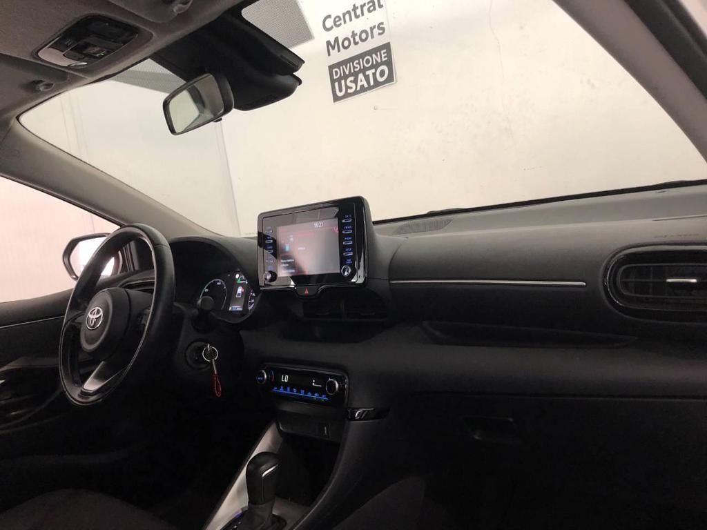 Toyota Yaris 1.5 VVT-iE Hybrid Active E-CVT
