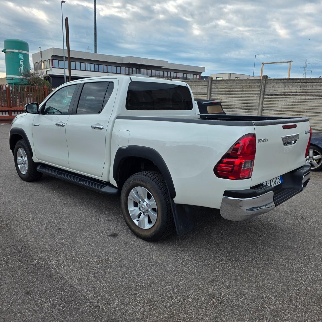 Toyota Hilux 2.4 D-4D 4WD 4 porte Double Cab Executive