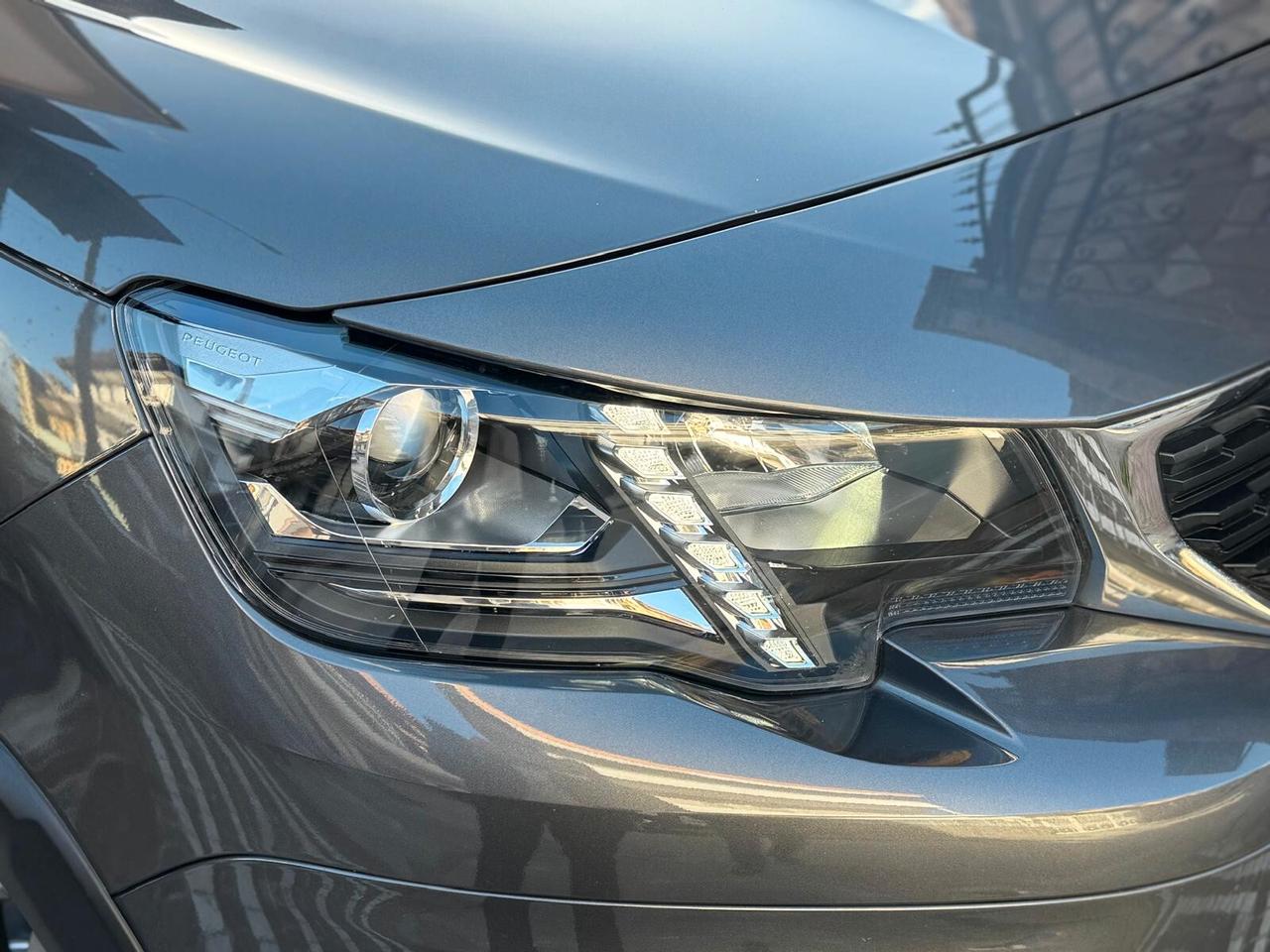 Peugeot Rifter Mix BlueHDi 130 S&S EAT8 PC Allure Standard