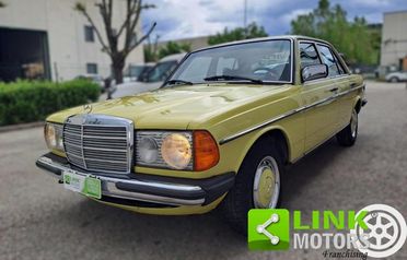MERCEDES-BENZ 200 W123