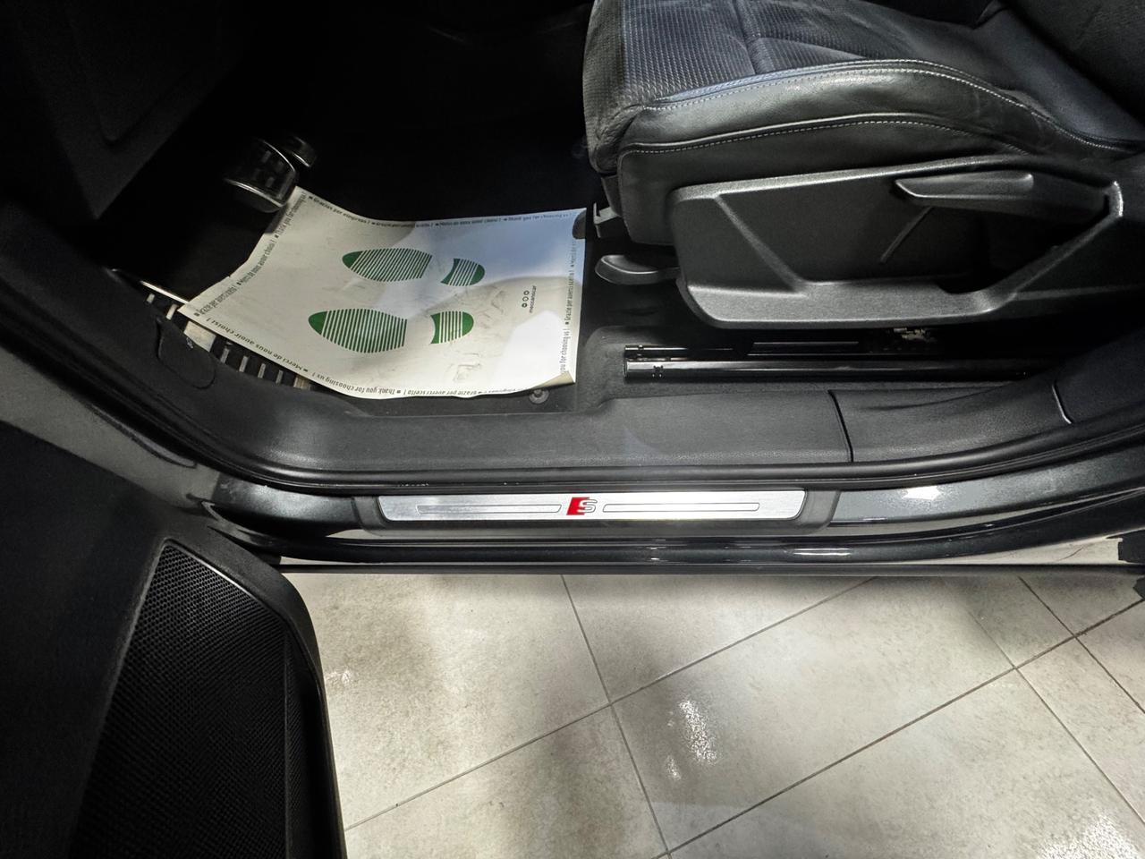 AUDI Q3 2.0 TDI QUATTRO S-TRONIC SLINE