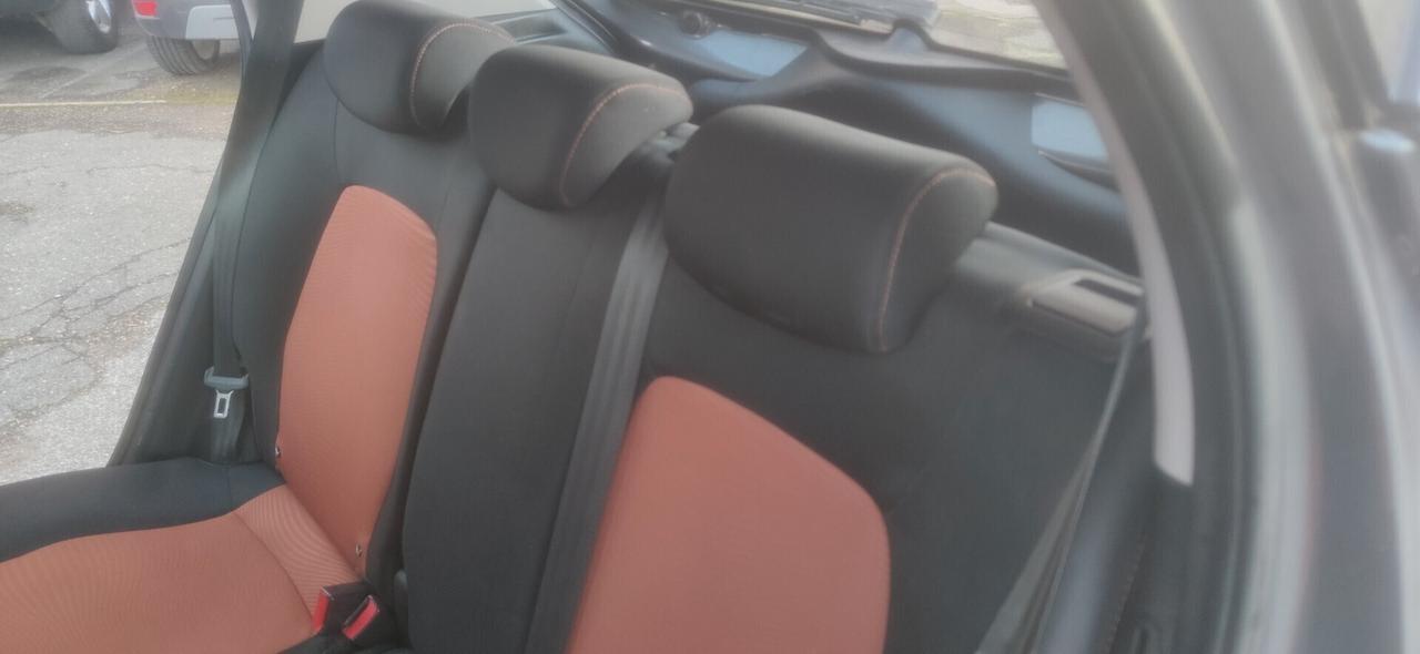 Hyundai i10 GPL 66.000 km*DISPONIBILE*