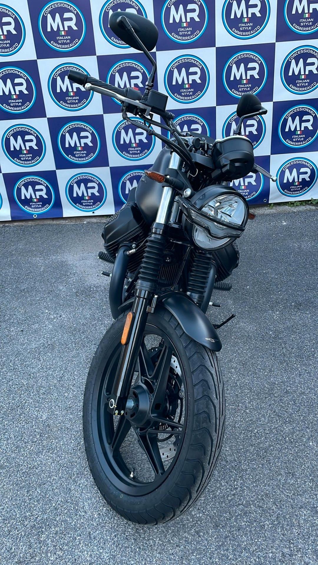 Moto Guzzi V7 STONE NUOVA