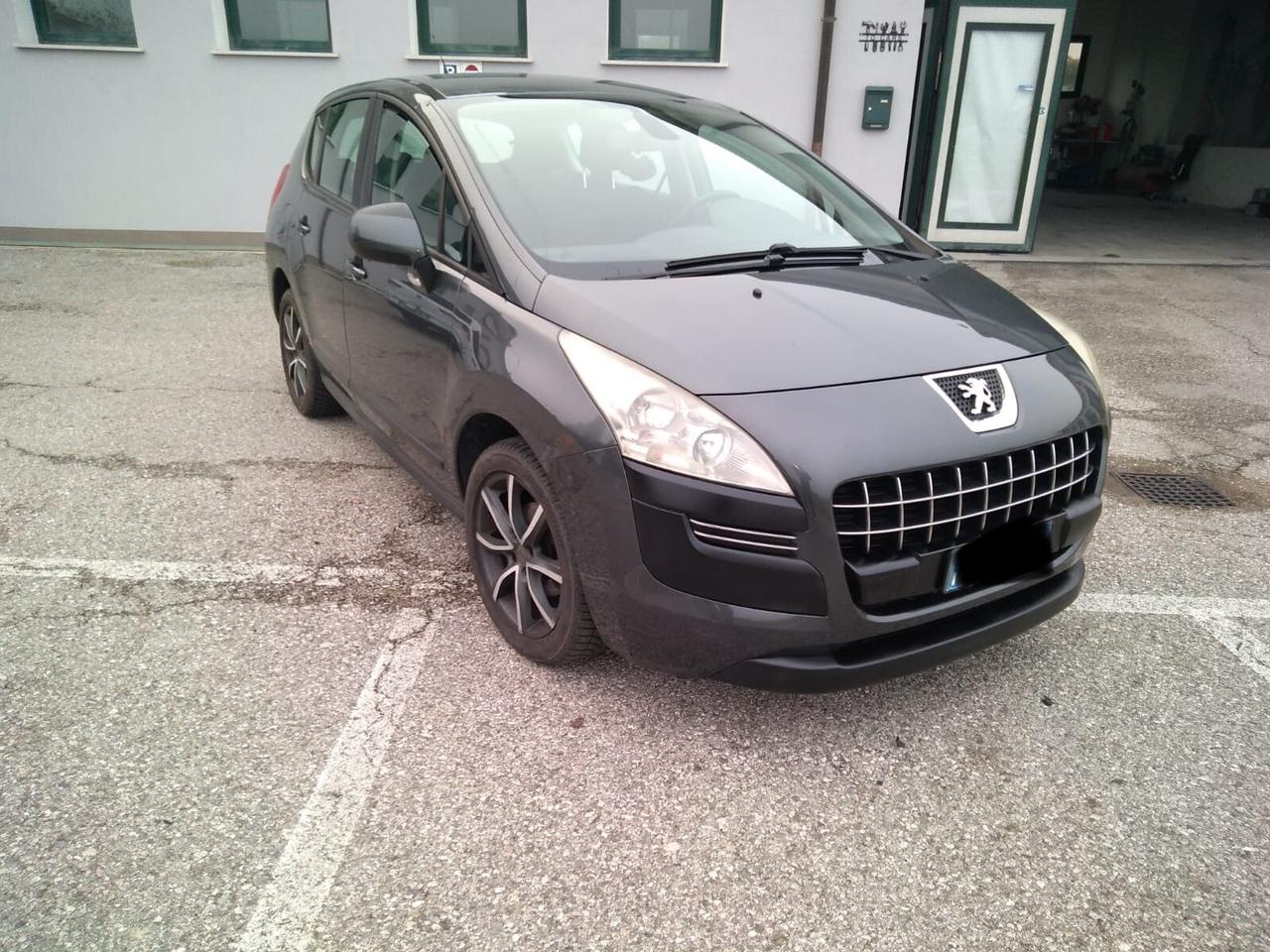 Peugeot 3008 1.6 HDi 110CV Premium