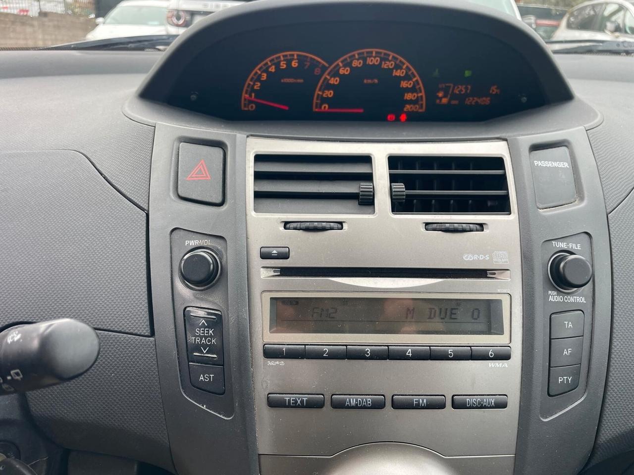 Toyota Yaris 1.3 5 porte M-MT Sol