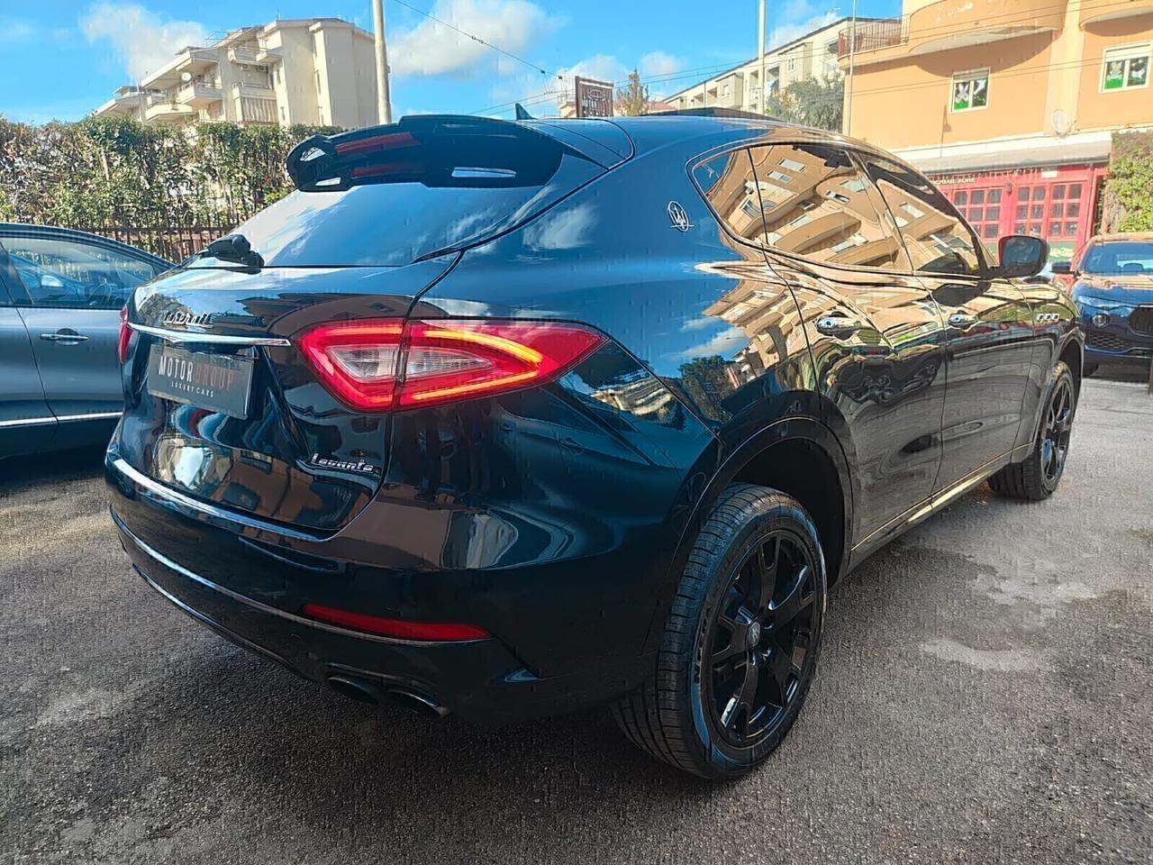 Maserati Levante V6 Diesel 275 CV AWD