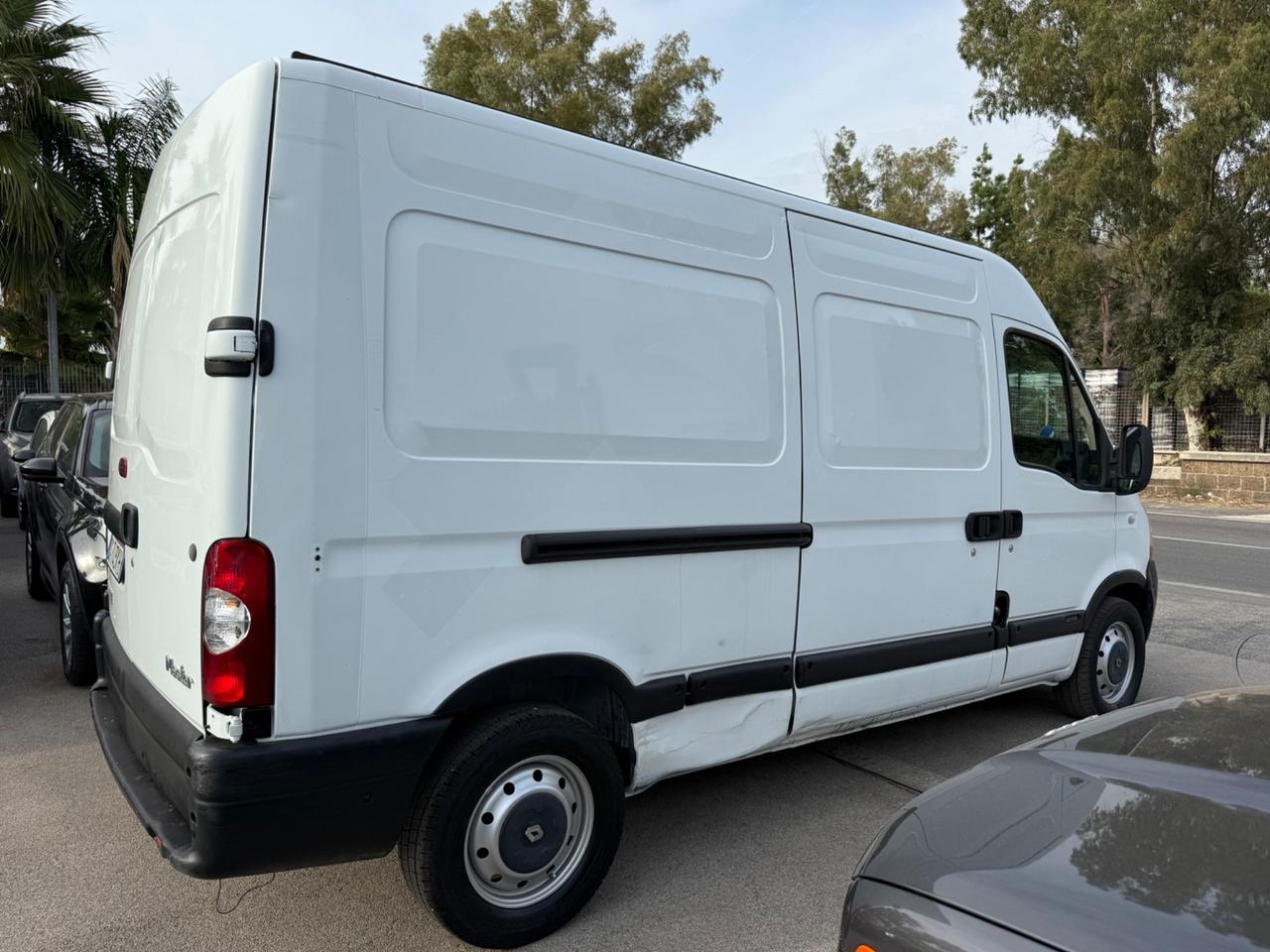Renault Master 2.5 Diesel Tetto Alto Passo Lungo