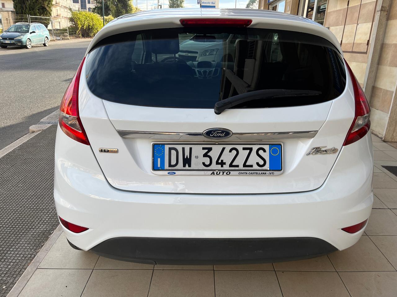 Ford Fiesta 1.4 TDCi 68CV 3 porte Titanium