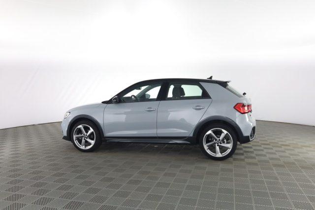 AUDI A1 A1 citycarver 35 TFSI Identity Contrast