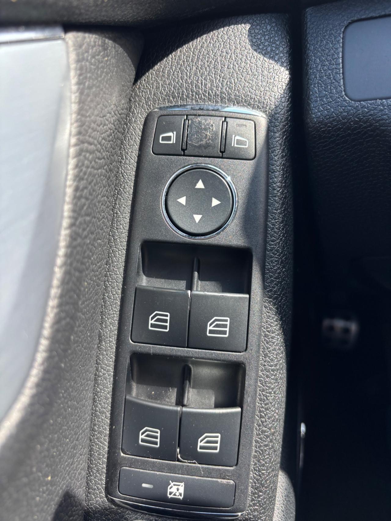 MERCEDES C220 CDI 170CV SW AVANTGARDE NUOVISSIMO