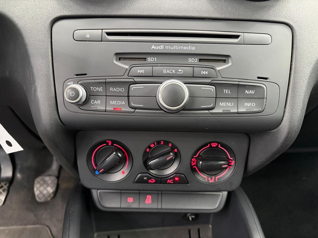 Audi A1 1.6 TDI S line edition plus
