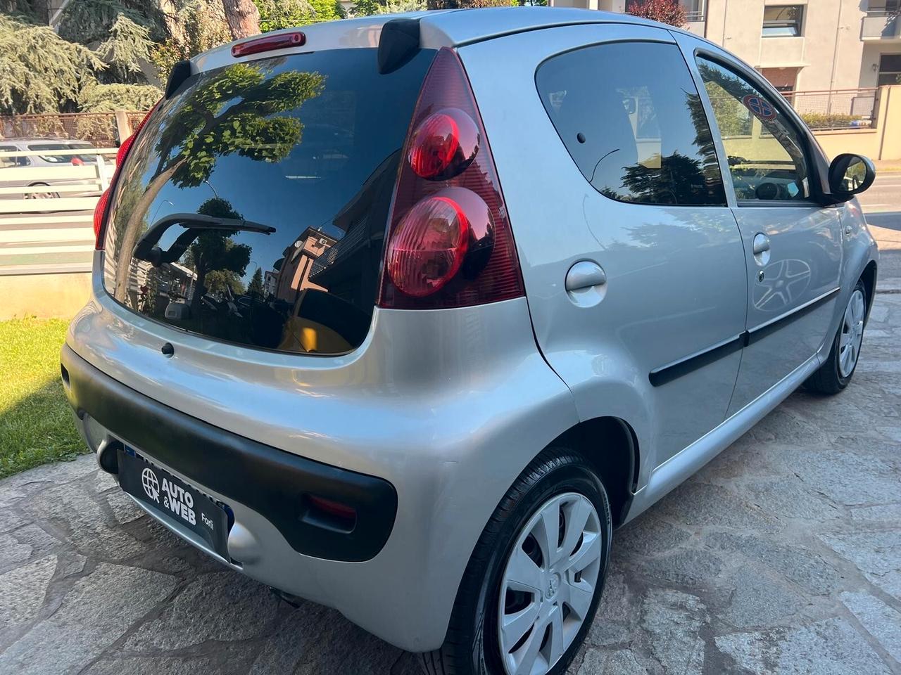 PEUGEOT 107 1.0 68cv 5p ACTIVE NEOPATENTATI