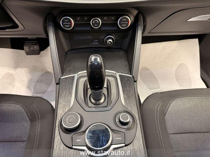 Alfa Romeo Stelvio 2.2 Turbodiesel 160 CV AT8 RWD Business