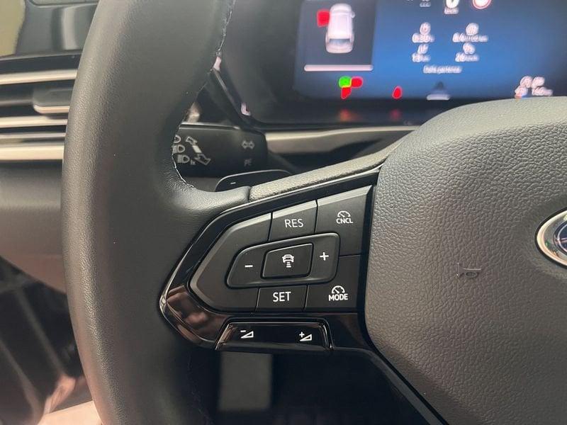 Ford Tourneo Connect Tourneo Connect V761 2.0 ecoblue 122cv Titanium 7p.ti auto