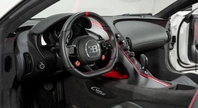 BUGATTI Chiron CHIRON PUR SPORT 8.0 W16 1500HP "1 OF 60"