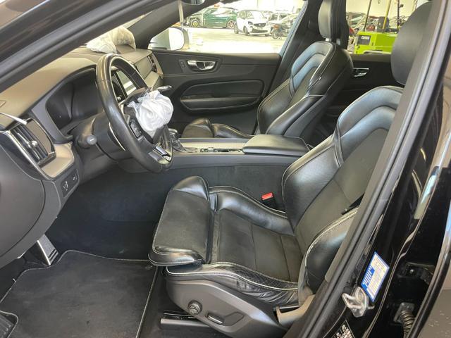 VOLVO XC60 D4 AWD GEARTRONIC R-DESIGN