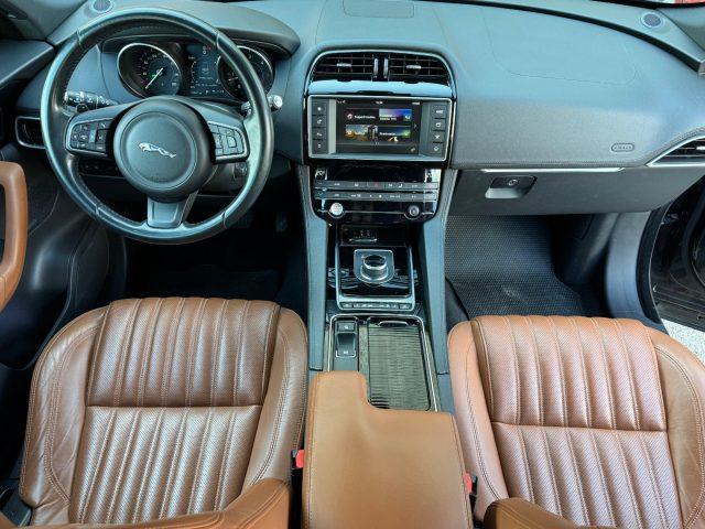 JAGUAR F-Pace 3.0 D V6 300 CV AWD aut. First Edition PELLE
