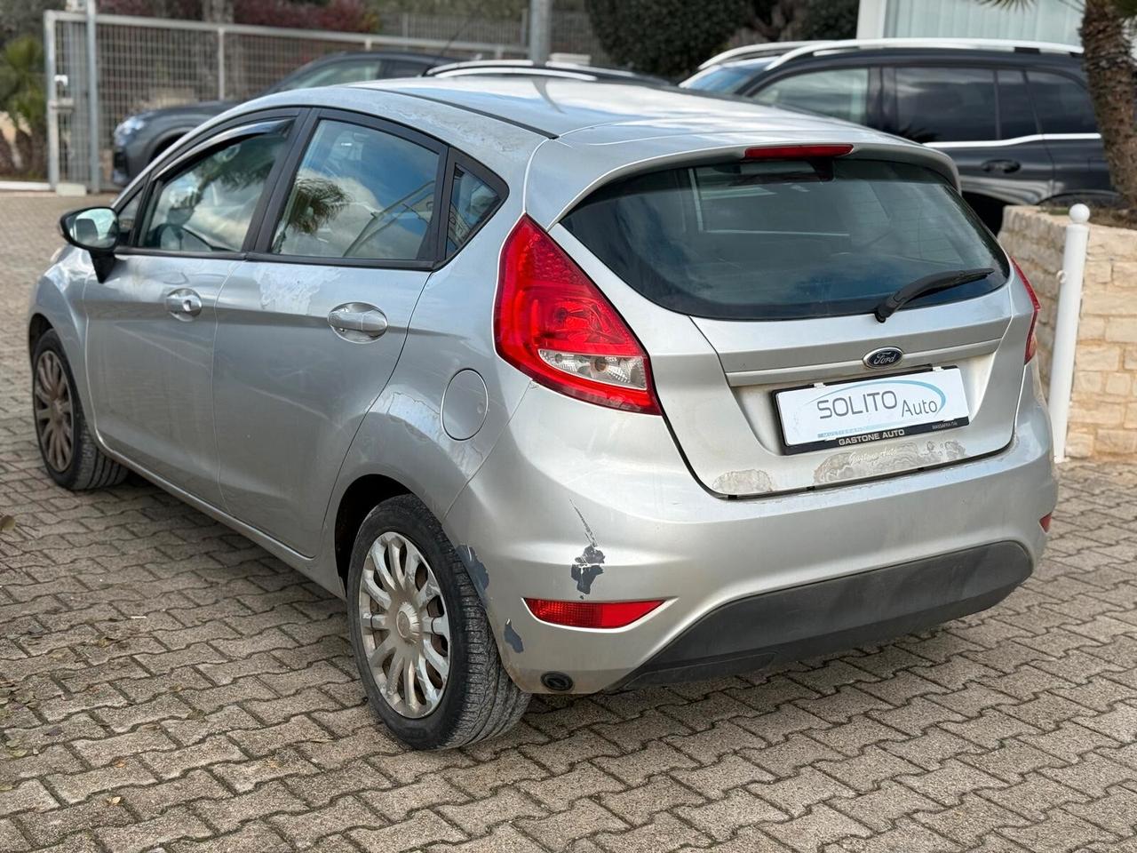 Ford Fiesta 1.2 82 CV BENZ/GPL Titanium *Ok Neopatentati