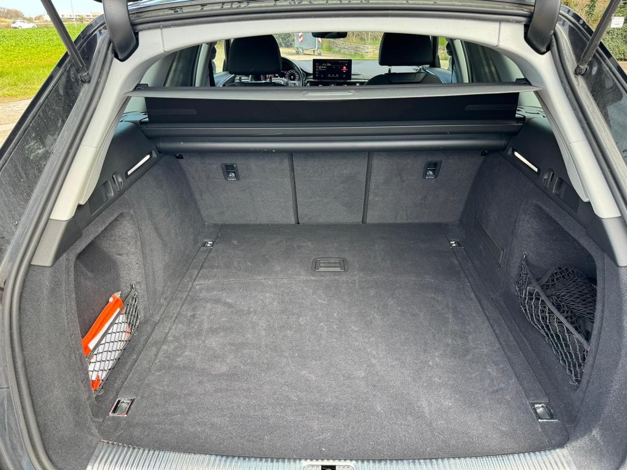 Audi A4 allroad 50 TDI tiptronic Identity Contrast