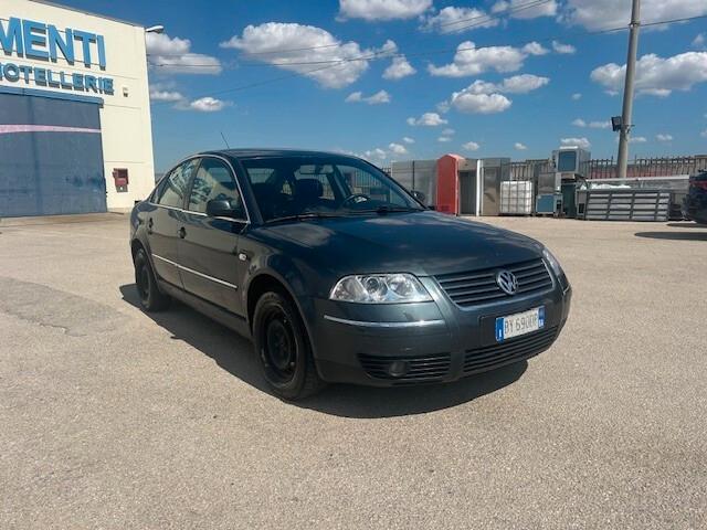 Volkswagen Passat 1.9 TDI/130 CV cat Highline