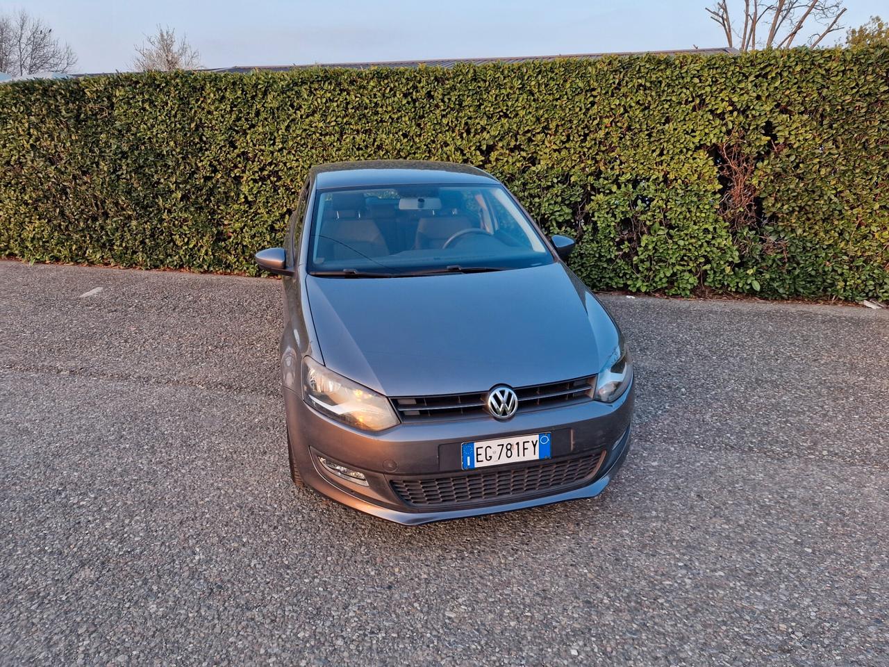 Volkswagen Polo 1.2 70cv 5p 99000km