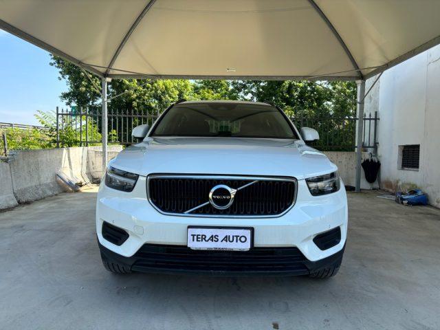 VOLVO XC40 T3 KM REALI E CERTIFICATI FARI LED CAR PLAY