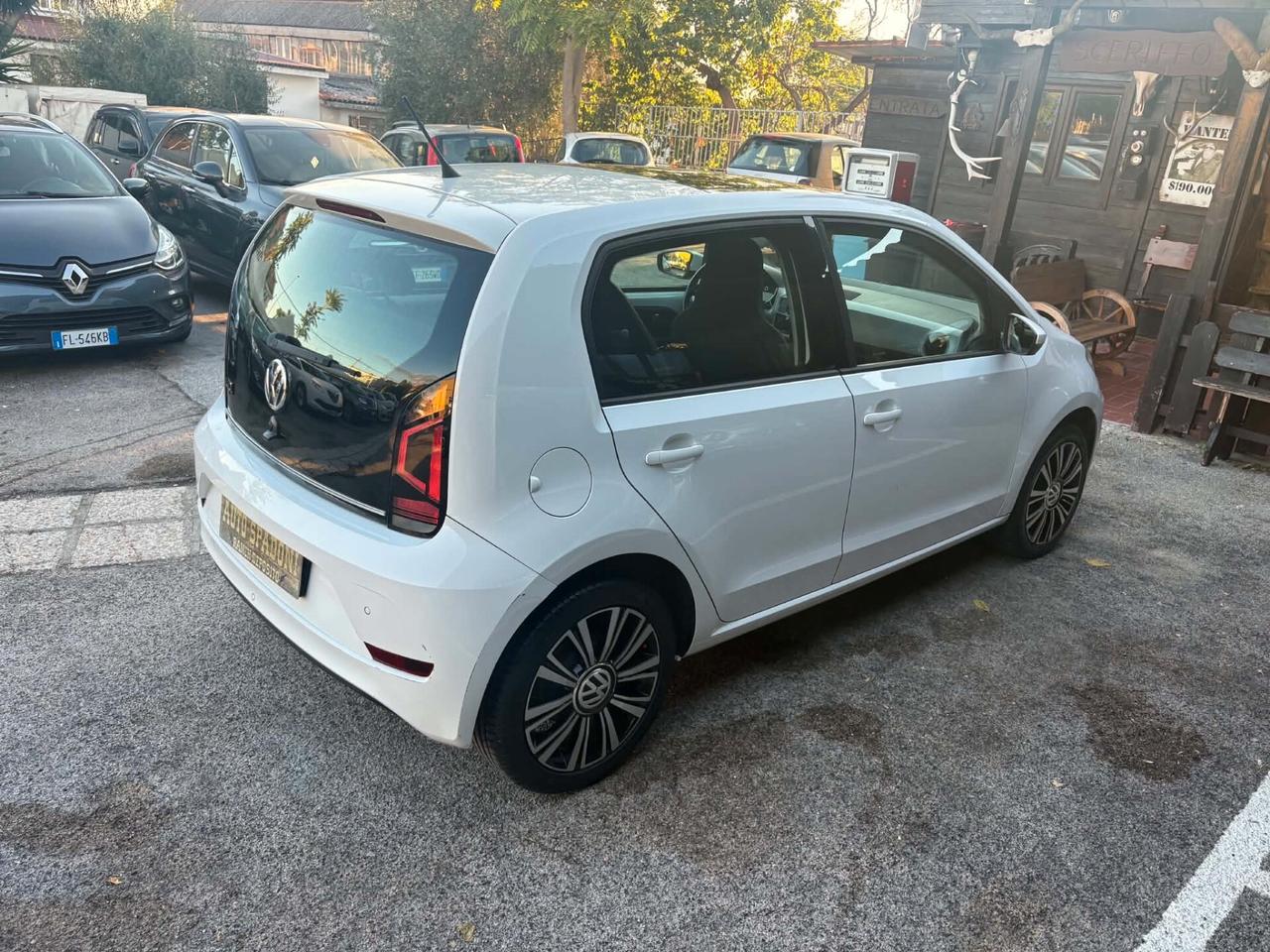 Volkswagen up! 1.0 75 CV 5p. high