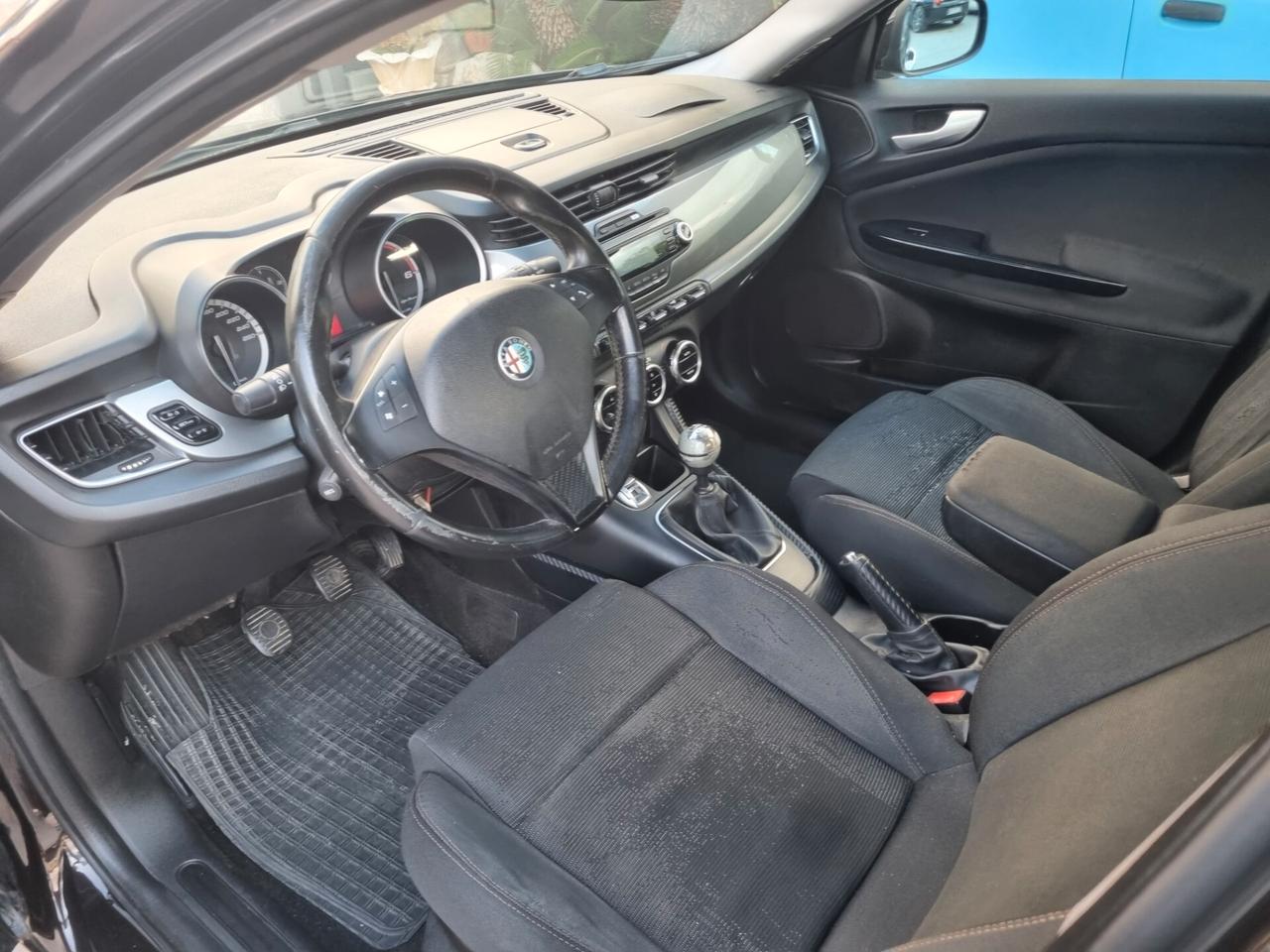 Alfa Romeo Giulietta 1.6 JTDm-2 105 CV Distinctive