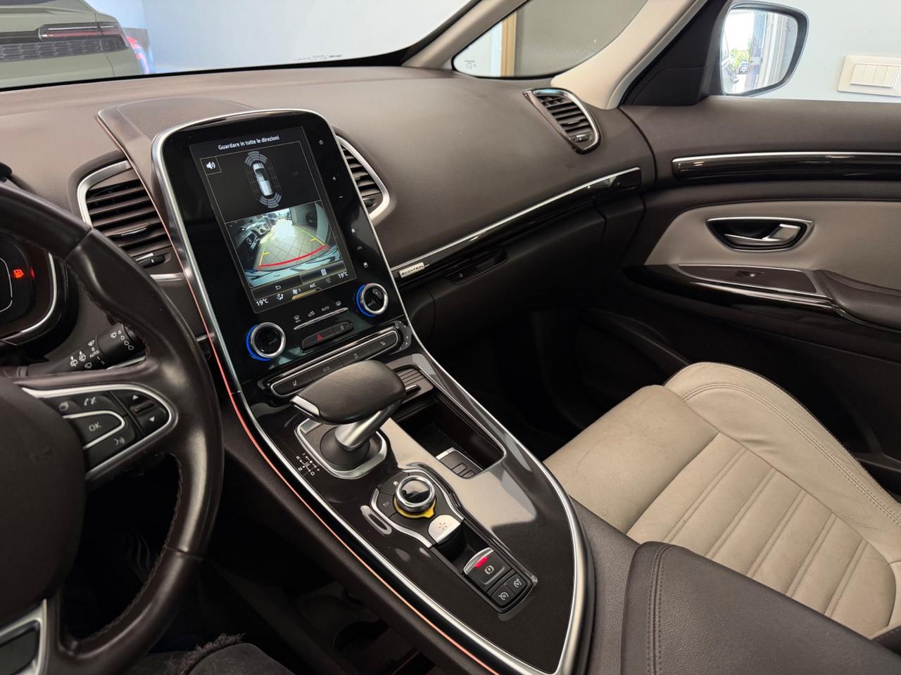 Renault Espace Blue dCi 200CV EDC 7 POSTI