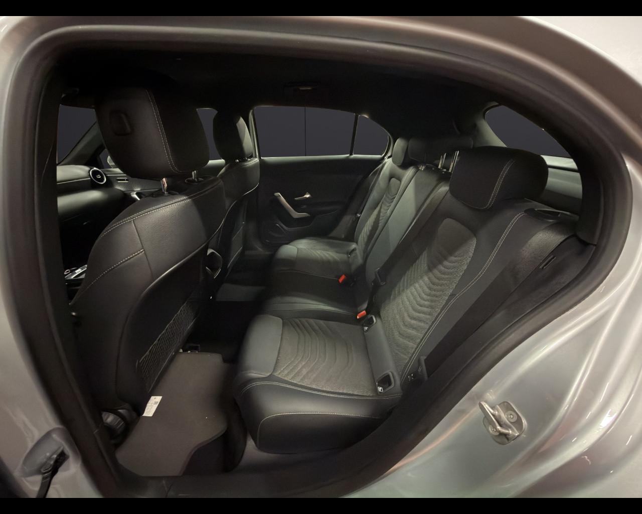 Mercedes-Benz A 180D Automatic Advanced