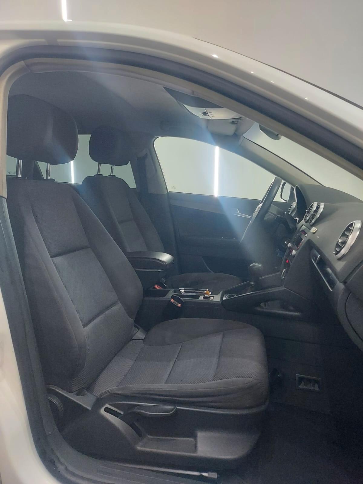 Audi A3 2.0 TDI 140CV AMBITION 2011