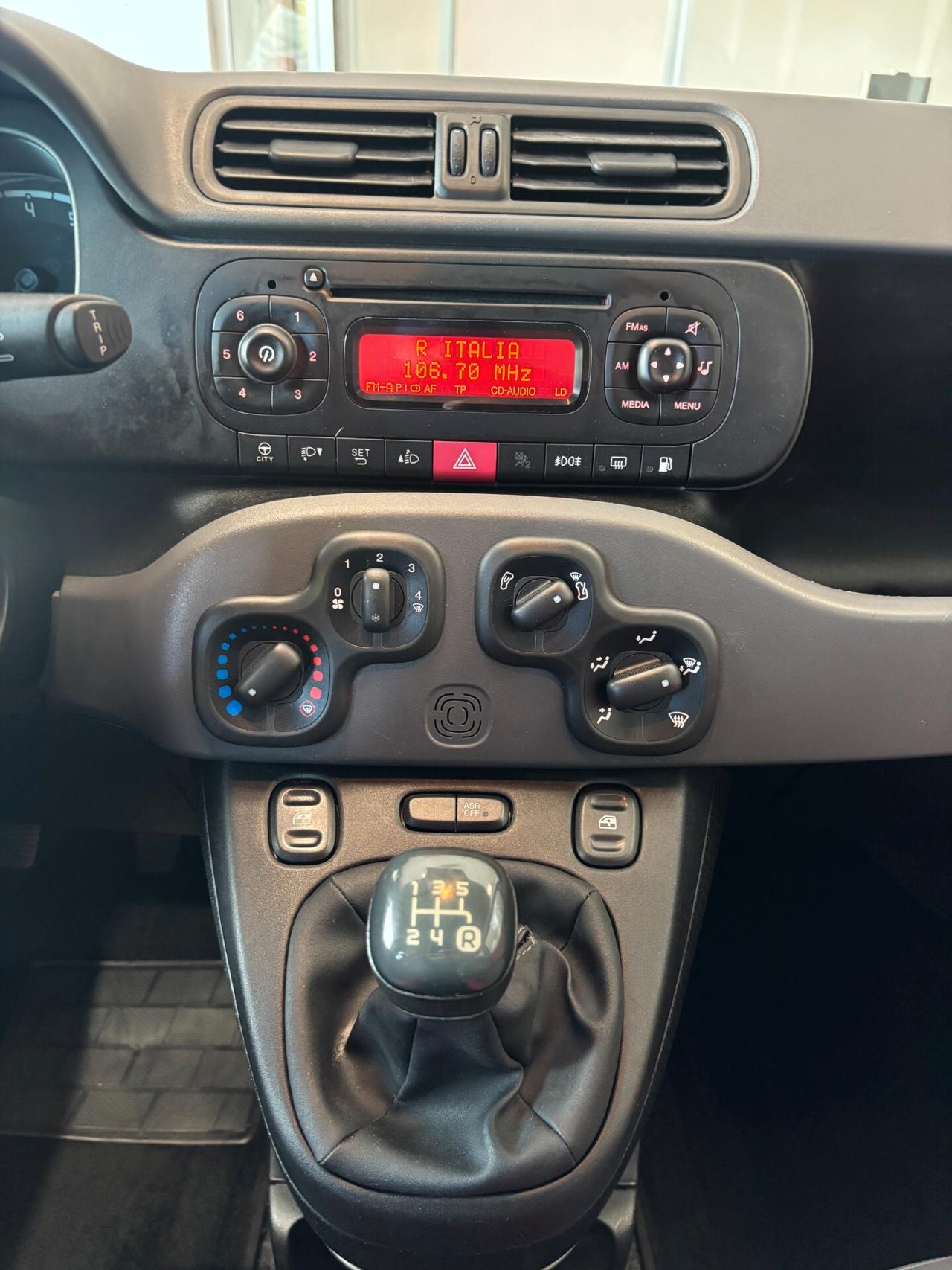 Fiat Panda 0.9 t.air t. natural power E6
