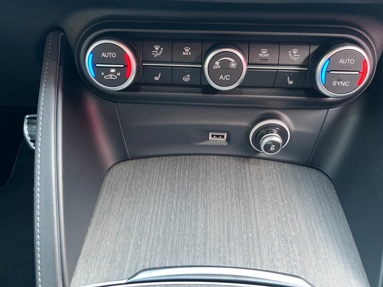 Alfa Romeo Stelvio 2.2 Td 210 cv AT8 Q4 Ti