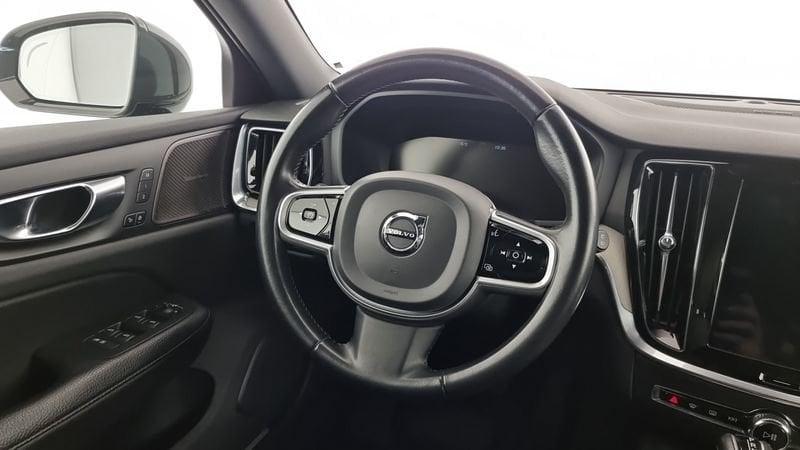 Volvo V60 Cross Country B4 (d) AWD Geartronic Business Pro