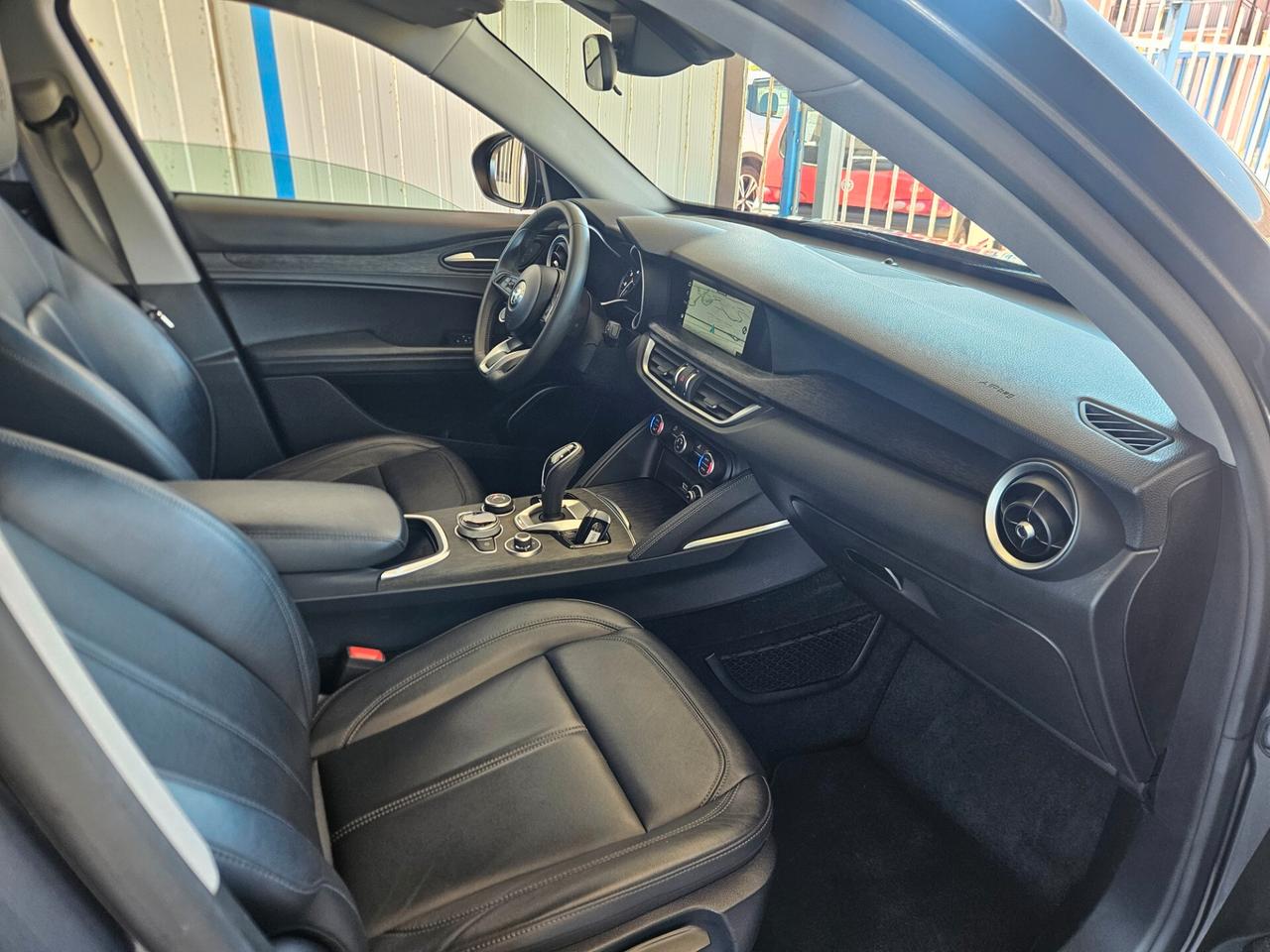 Alfa Romeo Stelvio 2.2 Turbodiesel 190 CV AT8 Q4 Executive