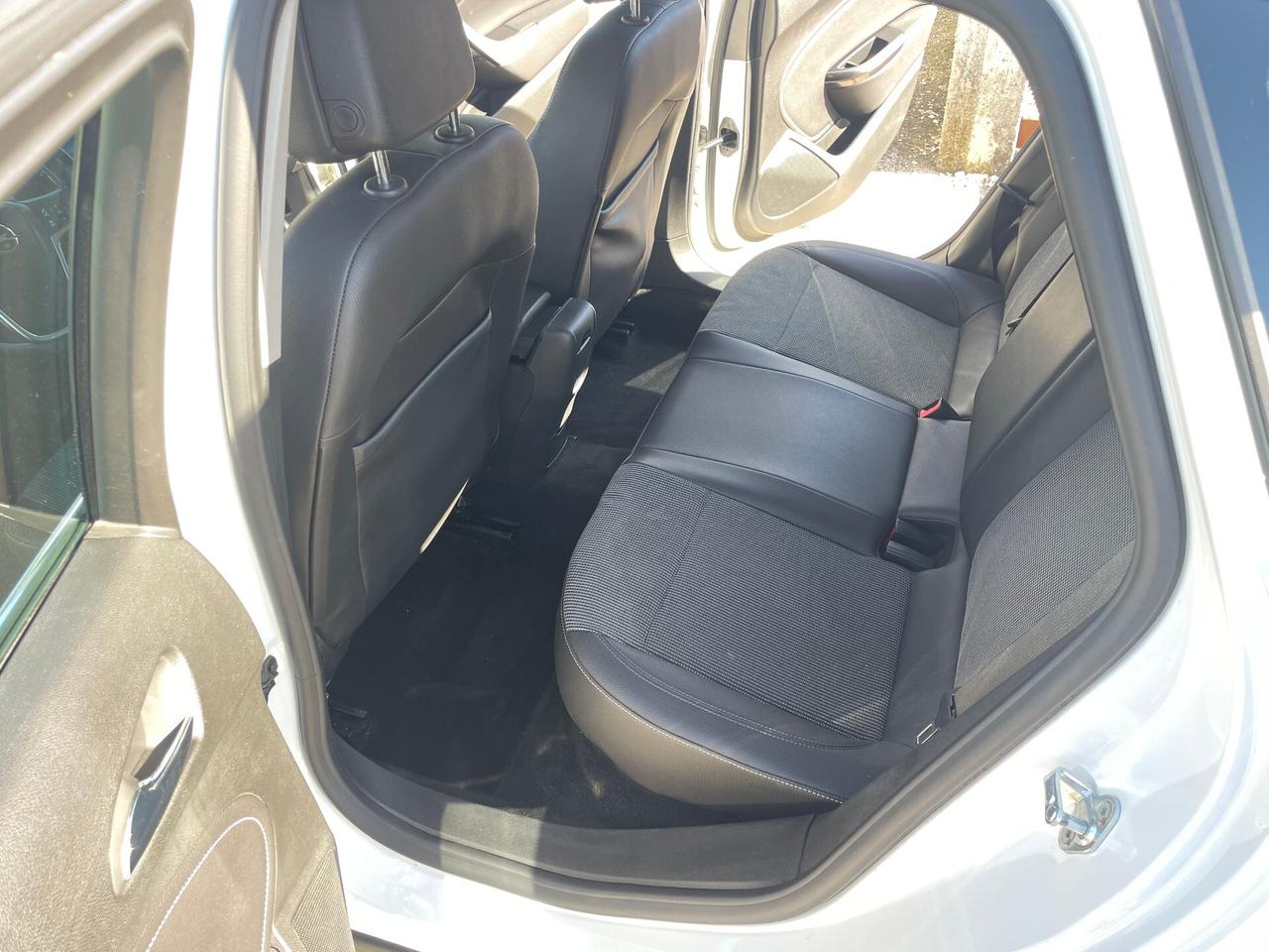 Opel Astra 1.7 CDTI 110CV 5 porte Cosmo