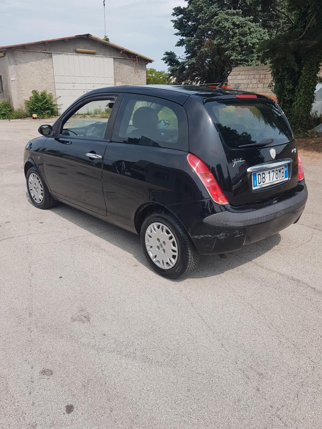 Lancia Ypsilon 1.3 MJT 75 CV 2006