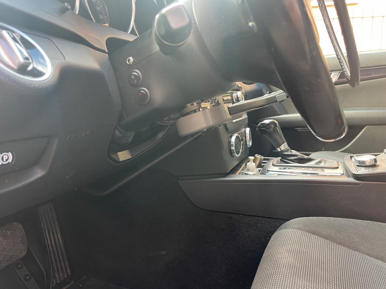 MERCEDES C220 AUTOMATIC CON IMPIANTO DISABILI