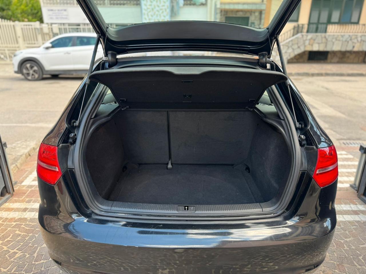 AUDI A3 1.9 TDI S LINE