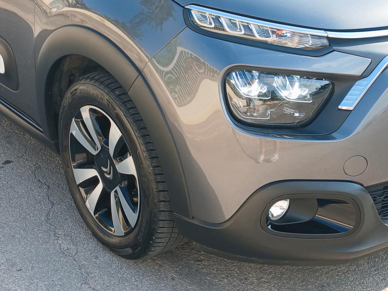 Citroen C3 BlueHDi 100 S&S Shine Pack