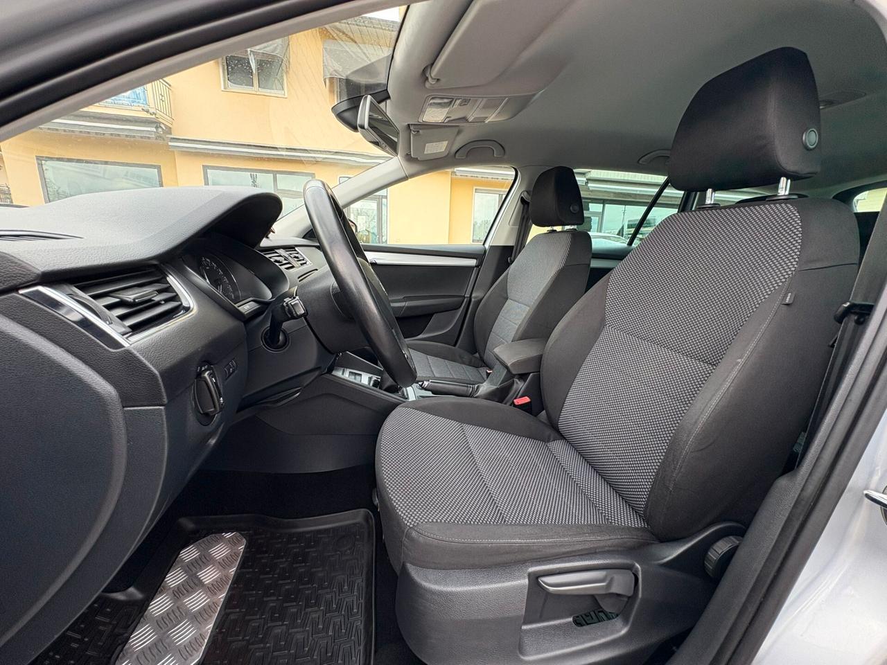 SKODA OCTAVIA 2.0 TDI MANUALE 6/MARCE 150 CV