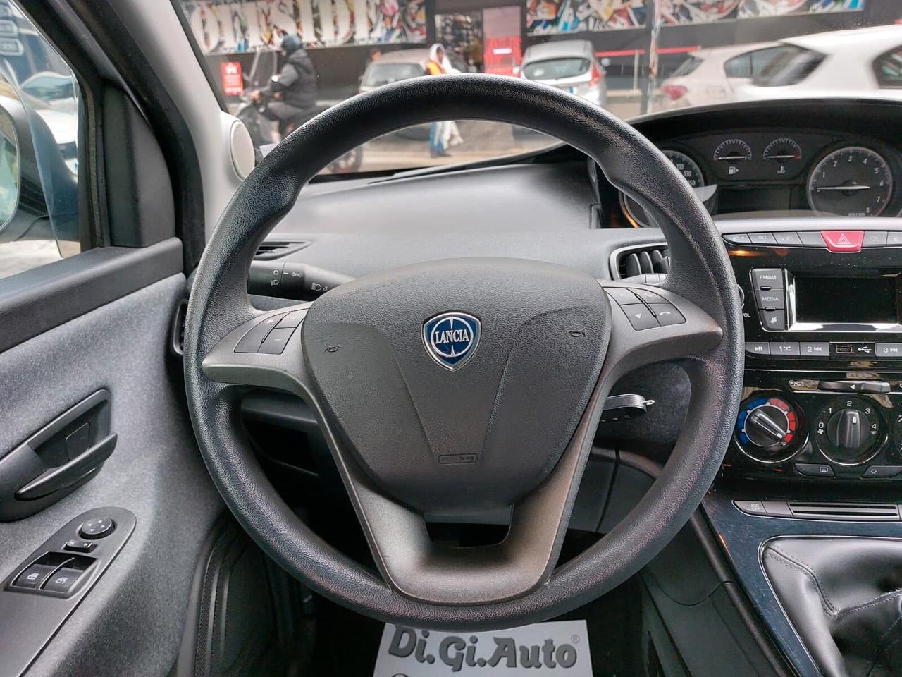 Lancia Ypsilon 5 porte Ecochic Elefantino Blu GAS