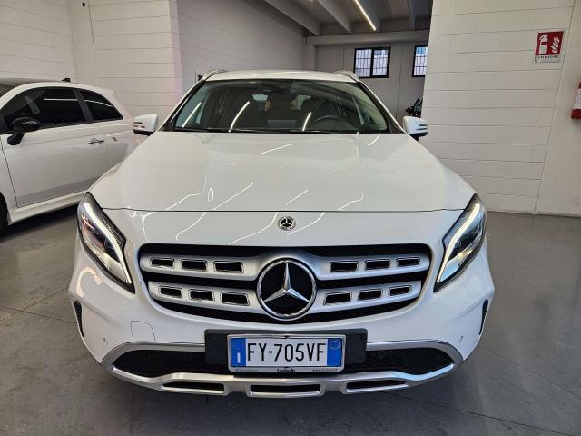 Mercedes-Benz GLA 220 GLA-X156 2017 d Sport 4matic 170cv auto