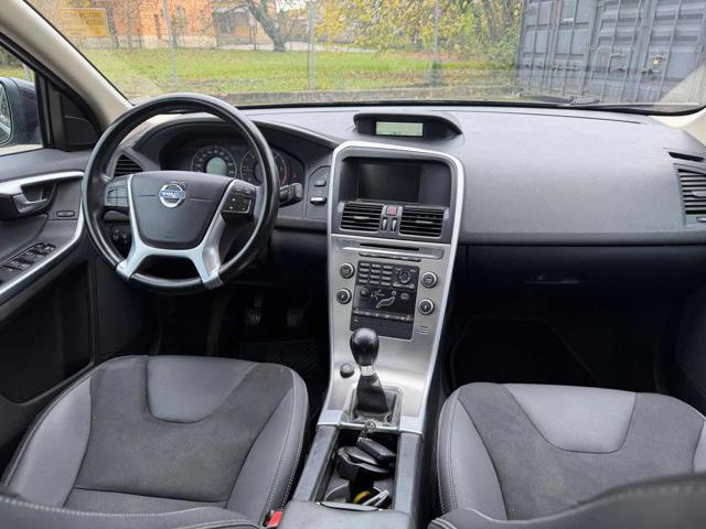 VOLVO XC60 2.4 D 175 CV FWD DRIVe Summum senza lavoro da fare