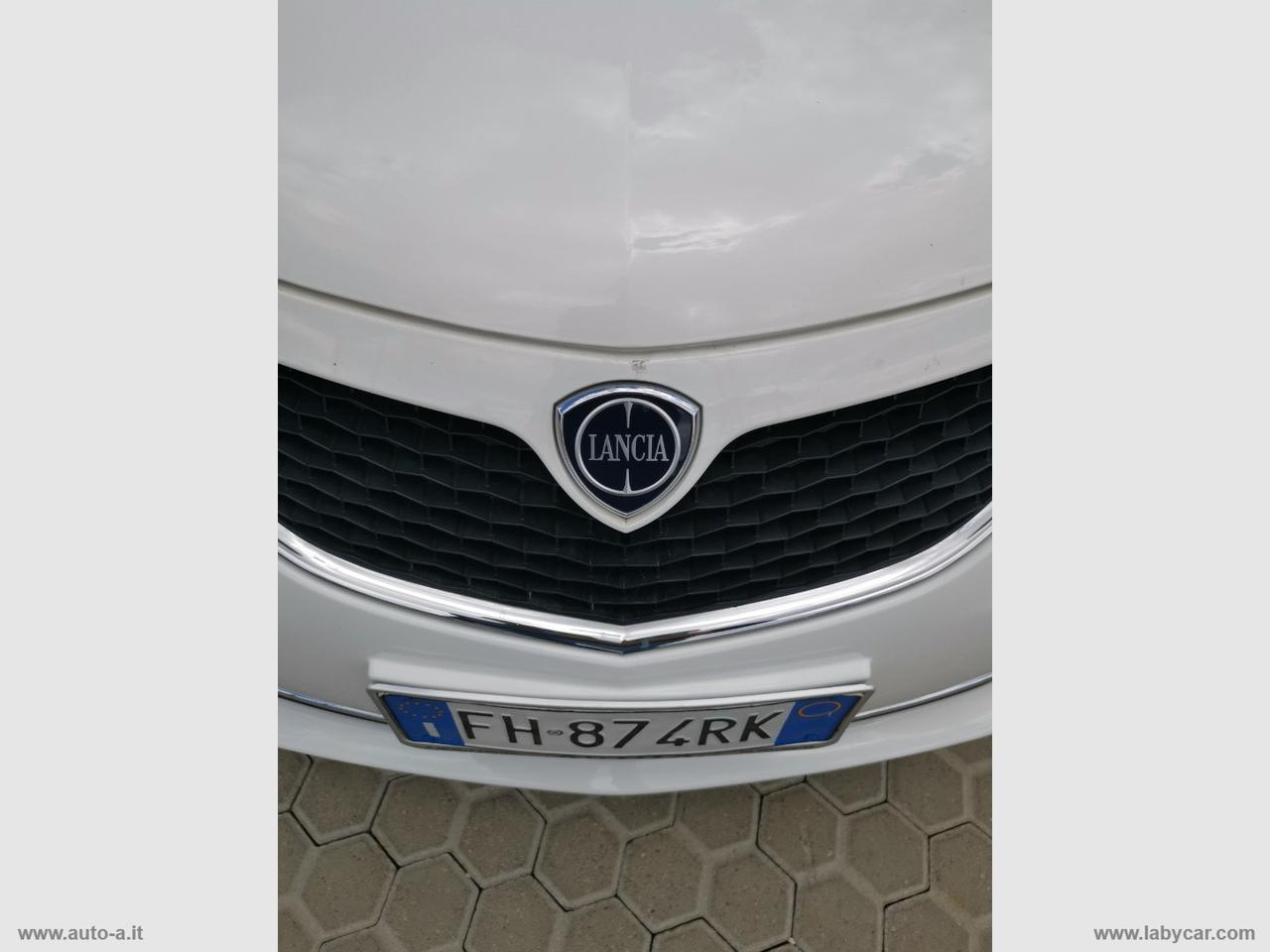 LANCIA Ypsilon 1.2 69 CV 5p. Gold